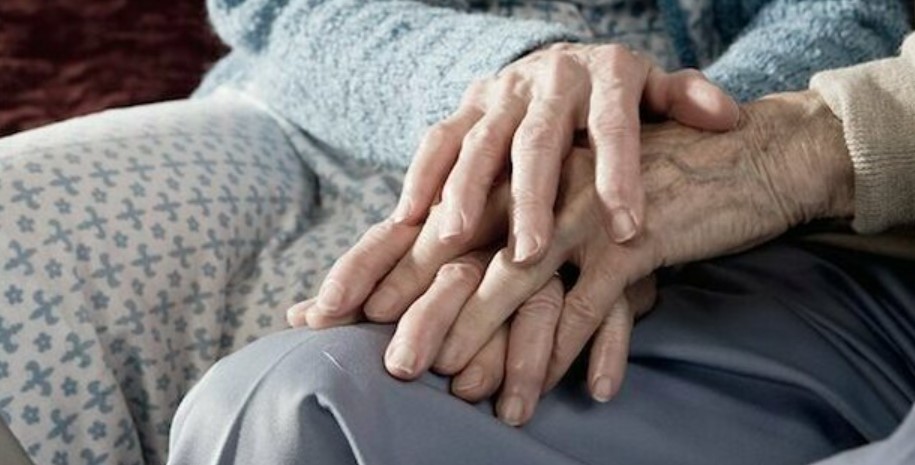 Lutto a San Giuseppe Vesuviano, marito e moglie muoiono di Covid a pochi giorni di distanza