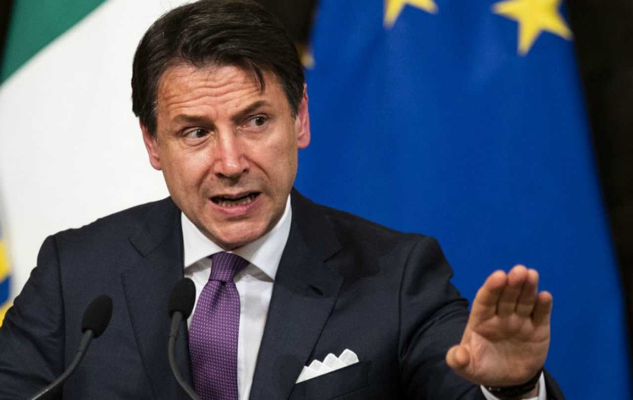 Conte minaccia lockdown generale: “Alternativa alle 3 fasce è chiudere tutto"