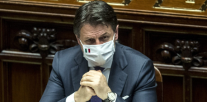 Crisi di governo, Renzi non fa un passo indietro: si dimettono le ministre di Italia Viva