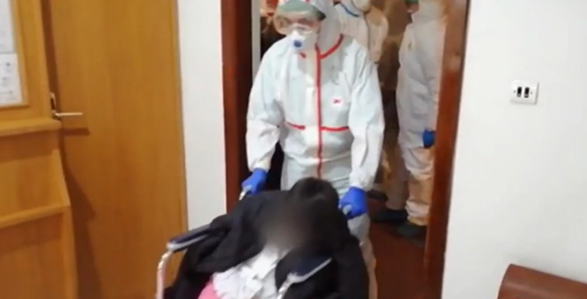 Disabile violentata mentre aveva il Covid-19 resta incinta: il figlio è dell'operatore che ha abusato di lei