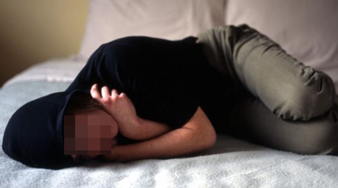 Donna drogata e violentata più volte finisce in ospedale, torna dall'orco e viene stuprata di nuovo: arrestato l'uoo