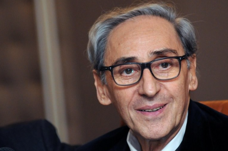 E guarirai da tutte le malattie Perché sei un essere speciale Ed io, avrò cura di te. Ciao, Franco Battiato