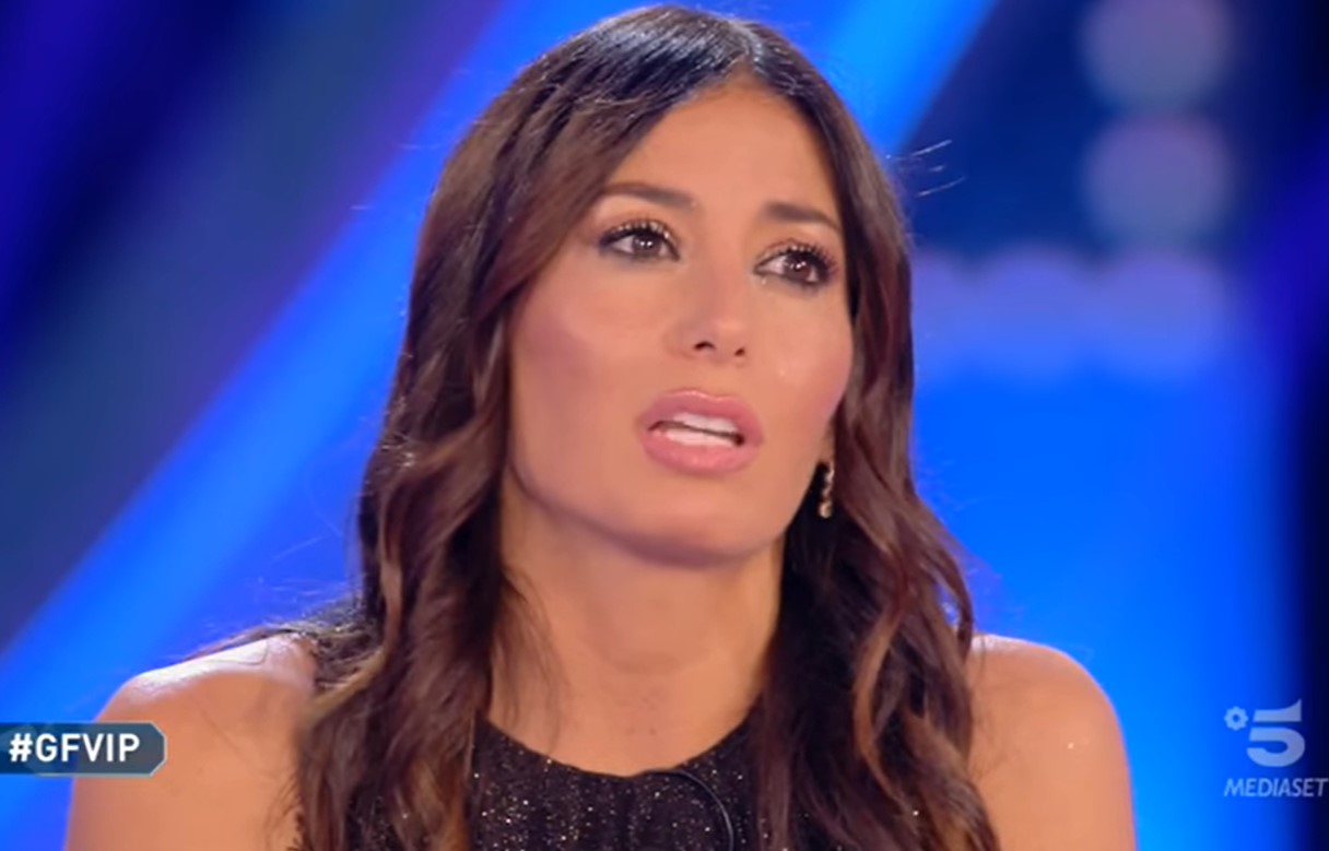 Elisabetta Gregoraci esce dalla casa del GFVip, si scaglia contro l'ex: "Ha fatto una cosa schifosa"