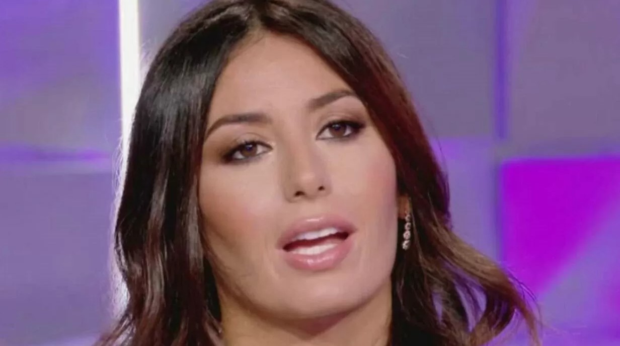 Elisabetta Gregoraci sbotta: "Che pagliacciata. Pensasse alla sua vita privata, alla mia ci penso io"