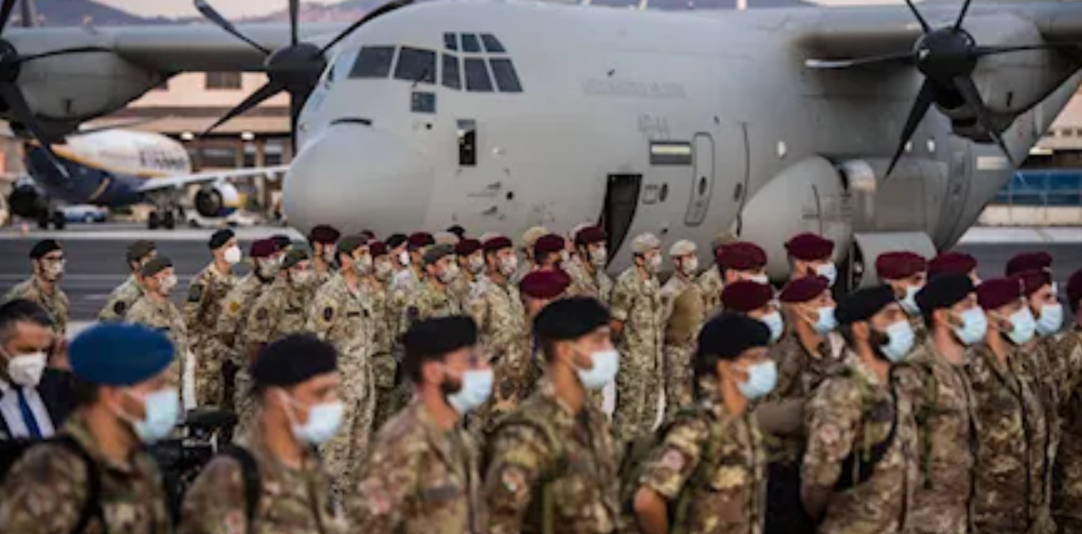 esercito italiano si prepara alla guerra