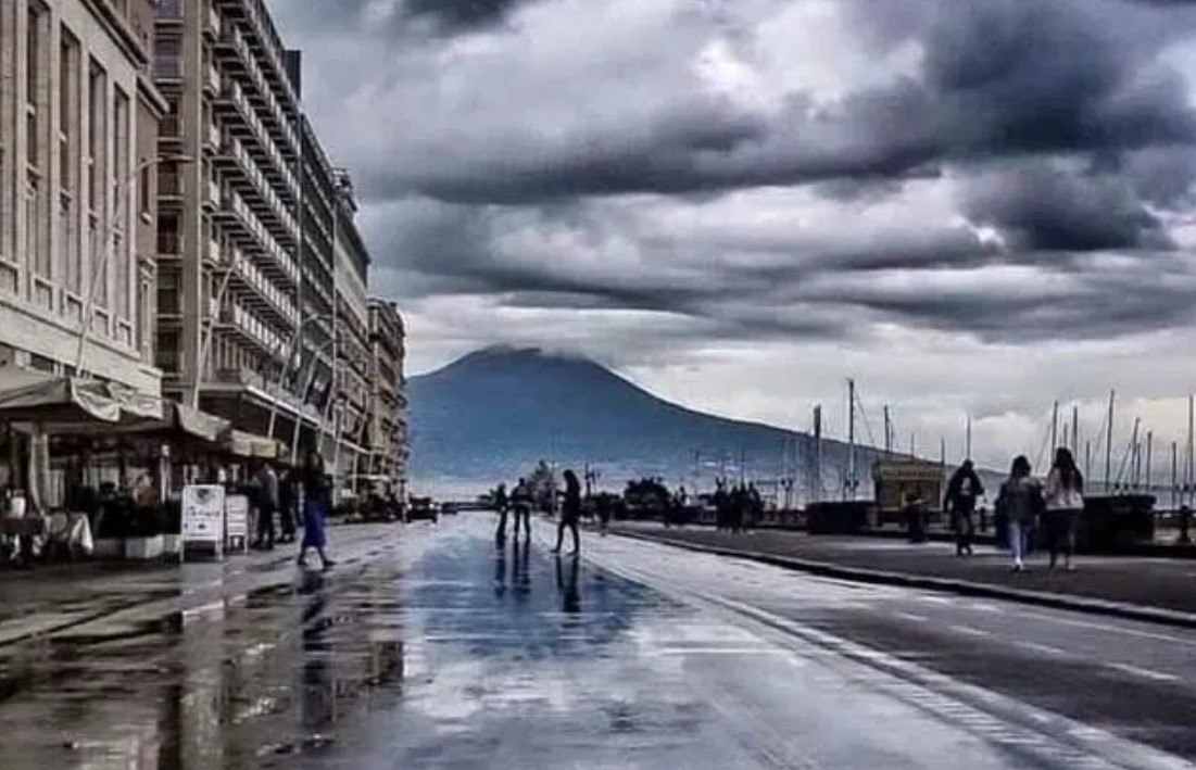 previsioni meteo napoli
