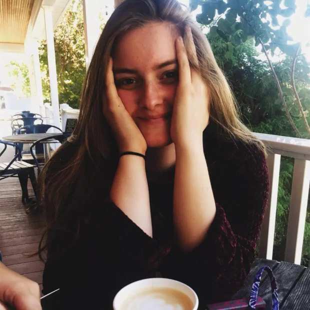 Covid, da sola in quarantena perché positiva: 20enne trovata morta