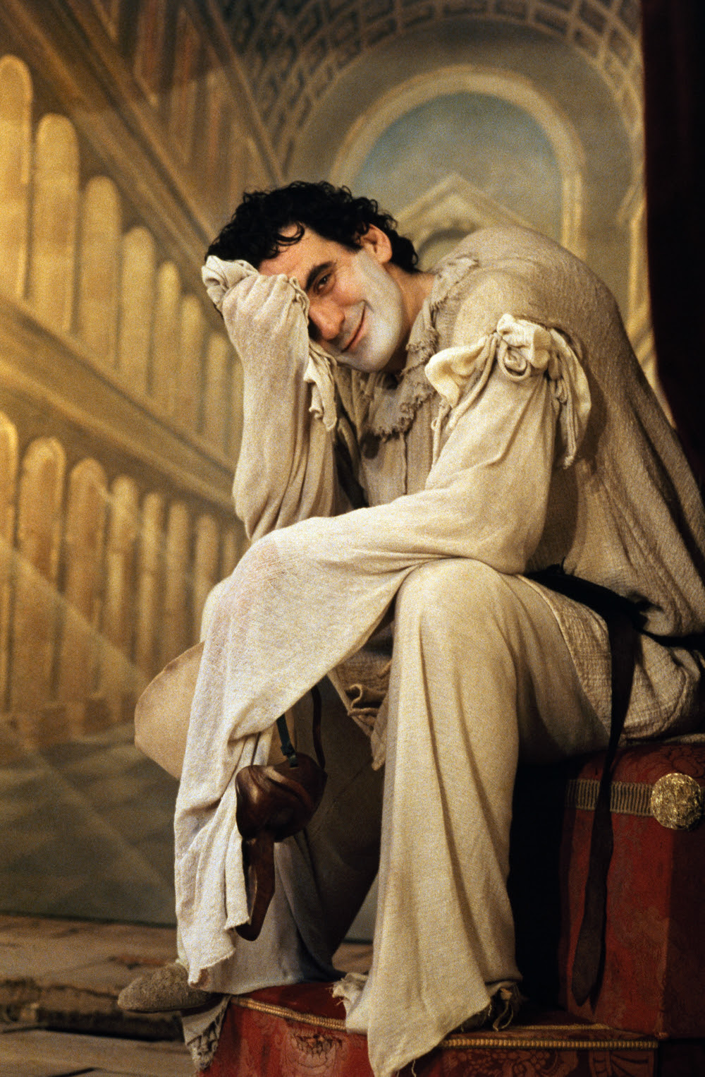 Napoli, al Castel dell'Ovo la mostra: "Troisi poeta Massimo"