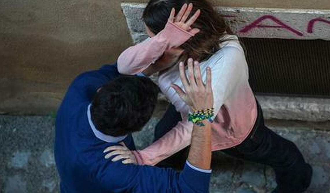 Ragazze violentate Federico II 