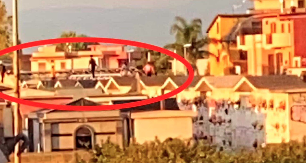 vergogna cimitero qualiano