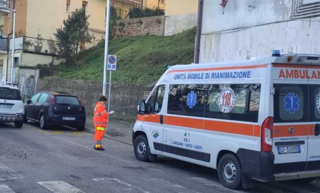 Dramma A Torre Annunziata, Uomo Di 54 Anni Precipita Dal Balcone E ...